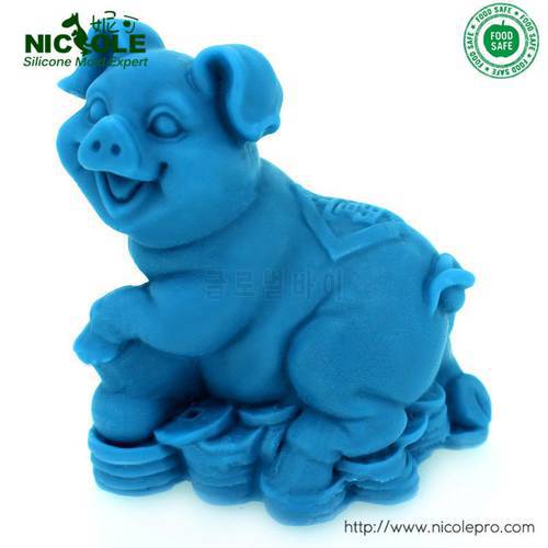 Nicole Silicone Soap Mold 3D Pig Shaped DIY Handmade Crafts Soap Making Supplies