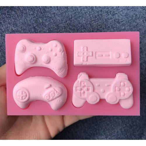 Silicone Mold 1 pc controller gamepad game boy gift mould sugar craft fondant cake decorating animal mould baking tool