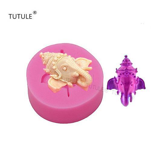 Gadgets-Elephant head Mold - jewelry, clay, candies, baking, plastic, metal and more uses. Elephant Head flexible silicone mold