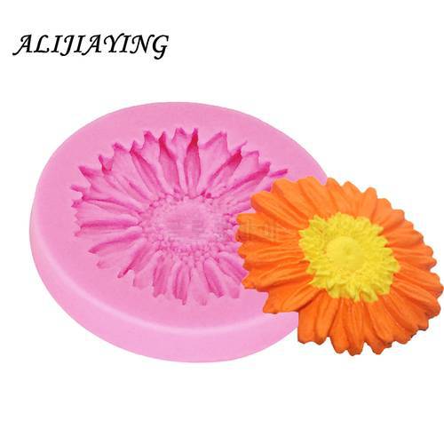 1Pcs Chrysanthemum molds 3d Flower Cake Decorating chocolate Silicon Mould Diy Fondant Silicone Molds For Cake Decorating D0391