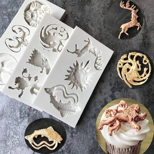 Silicone Molds Unicorn Lion Dragon Wolf Reindeer Fish Sun Bird Cute Form Halloween Cake Decorating Tools Stencil Templates