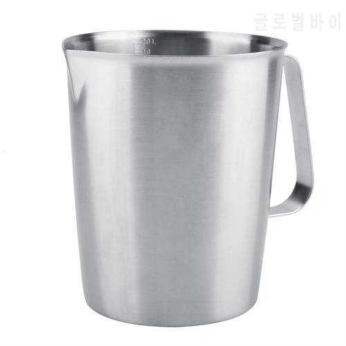2000ml Large Stainless Steel Measuring Cup Mug Milk Frothing Pitcher Jug for Latte Coffee Art Craft Coffee Garland Cup