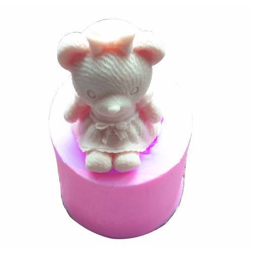 New arrived sit bear girl cooking tools fondant DIY cake silicone moulds chocolate baking decoration candy Resin craft