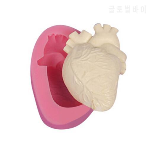 Hot Sale Halloween Heart Mold Funny Silicone Mold Soap Molds 3d Christmas Silicon Vacuum Chamber Decoration Tools New Fashion
