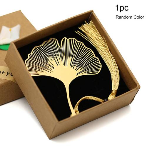 Festival Vintage Chinese Style Gold Metal Hollow Gift Ginkgo Leaf Tassel Bookmark Book Folder Party Decoration Christmas Gift