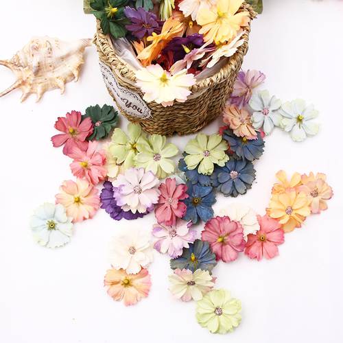 2020new 50pcs Daisy Flower Head 4.5cm Mini Silk Artificial Flower Decoration Home Wedding Party Decoration DIY Wreath Headdress
