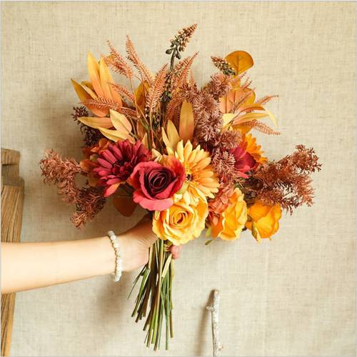 Autumn Fake Rose Flowers High Quality Fall Gerbera Daisy Artificial Flower Long Bouquet for Home Wedding Decoration Autumn Leave