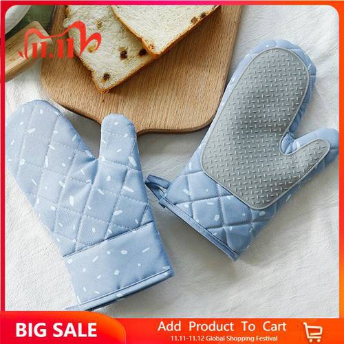 2pcs Microwave Glove Houshold Non-slip Cotton BBQ Oven Mitts Baking Gloves Heat Resistant Kitchen Potholders Silicone Oven Mitts
