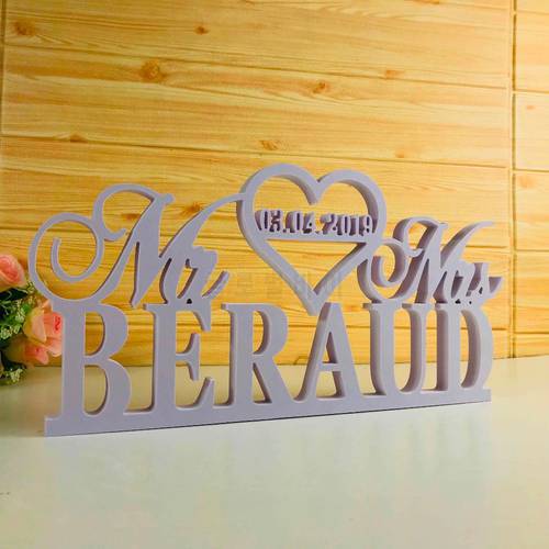 Custom Wedding Table Sign Personalized White Wedding Sign with Last Name Wedding Table Decor Mr and Mrs Sign Supplies