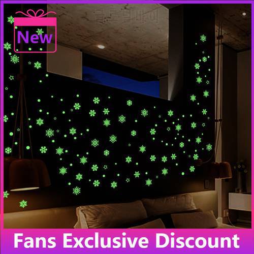 Hot Luminous Snowflake Glow In The Dark Xmas Window Stickers Christmas Deals Winter Decorations Removable Happy New Year Sticker