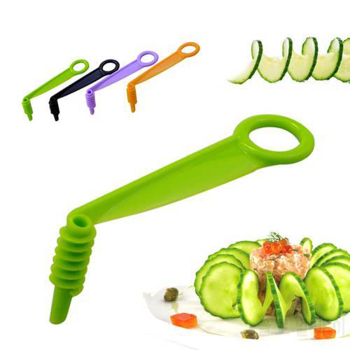 1PC Spiral Slicer Fruit And Cucumber Vegetable Rotating Slicing Multifunctional Cutting Kitchen Tool Random Color Kitchen Bar
