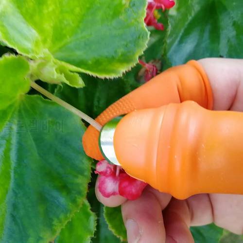 Gardening Silicone Thumb Knife Finger Protector Farm Vegetable Fruit Grape Picker Gears Cutting Vegetable Harvesting Tools