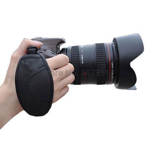 Leather Hand Grip Strap Wrist strap for Nikon D850 D800 D810 D500 D5 D4S D5000 D5100 D7000 D90 D3200 D3100 D5200 DSLR SLR camera