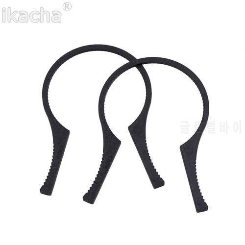 1 Pair Plastic Camera Lens Filter Wrench Removal Tool for 37-46mm 49-58mm 62-77mm 82-95mm Sizes Black Photo Studio Accessories