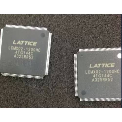LCMXO2-1200HC-4TG144C 5pcs/lot Free shipping LCMXO2-1200HC-4TG144C QFP14 FPGA field peripheral gate chip Original New in stock