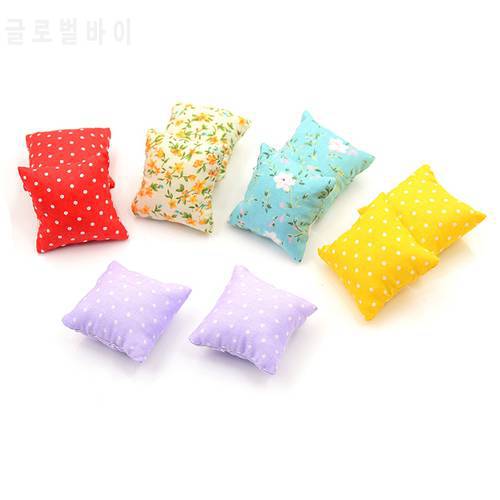 2Pcs Flower Pillow Cushions For Sofa Couch Bed 1/12 Dollhouse Miniature Furniture Toys High Quality