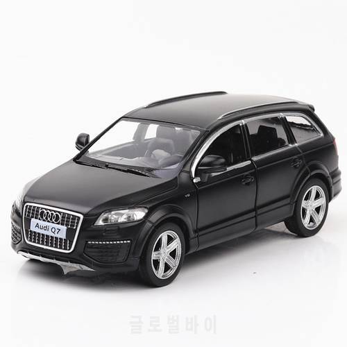 1:36 Toy Car Q7 Car Metal Toy Diecasts & Toy Vehicles Car Model Miniature Scale Model Car Toys For Children