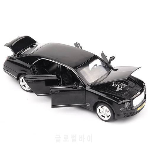 1:32 Die-Cast Vehicle 17Cm Alloy Luxury Car 8916B Model Car Toys Collectible 4 Colors W/Light& Music