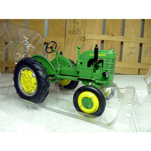 Deere KNL HOBBY J-Deere LA green farm tractor alloy car model speccast 1:16