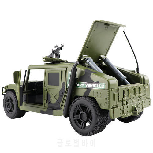 1:16 Simulation of Inertial military Armored vehicle plastic vehicle Model Car Pull Back Flashing Musical Diecast Kid&39s Toys