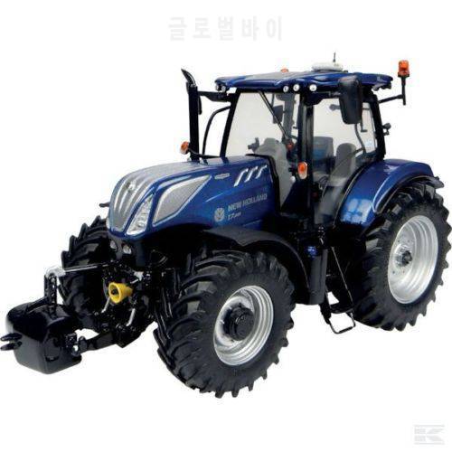 UH-4976 1:32 New Holland T7.225 Tractor toy