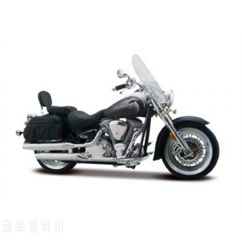 Maisto 1:18 Yamaha Road Star Silverado MOTORCYCLE BIKE DIECAST MODEL TOY NEW IN BOX