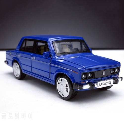 1/32 Russian LADA 2106 Alloy Classic Model Cars Toy Diecasts Metal Casting Pull Back Music Light Car Toys For Children Vehicle