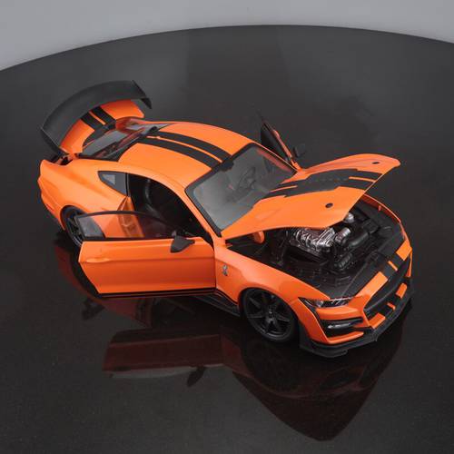 Maisto 1:18 New Ford Shelby GT500 car alloy car model simulation car decoration collection gift toy Die casting model boy toy