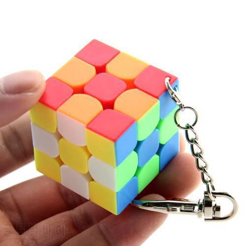 Cubing Classroom Key Chain 3CM 3x3 Magic Cube Creative Cube Hang Decorations - Colorful