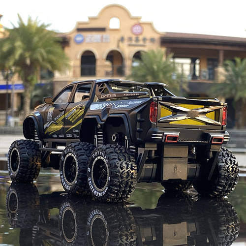 1:28 X-Class Exy 6*6 Tyre Alloy Car Model Diecasts Metal Toy Modified Off-Road Vehicles Car Model Collection Kids Toy Gift