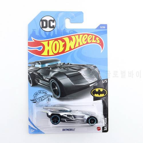 2022-178 2020-09 BATMOBILE Original Hot Wheels Mini Alloy Coupe 1/64 Metal Diecast Model Car Kids Toys Gift