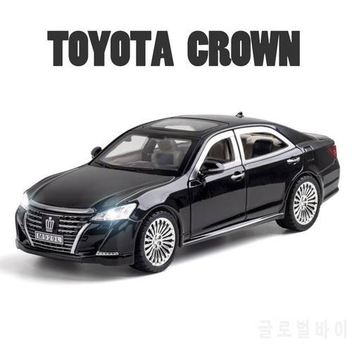 Toyota Crown 1/24 Diecast Alloy Car Model Simulation Metal Model Toy Car With Music Light Pull Back 6 Doors Opened For Children