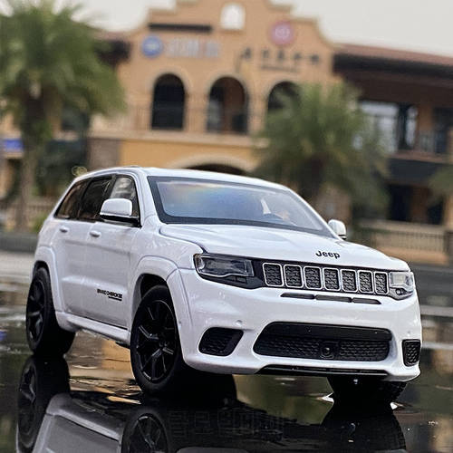 1: 32 Alloy Car JEEP-SRT Grand Cherokee Classic Car Steering Shock Absorber Sound And Light Toy Car Boy Gifts Car model Ornament
