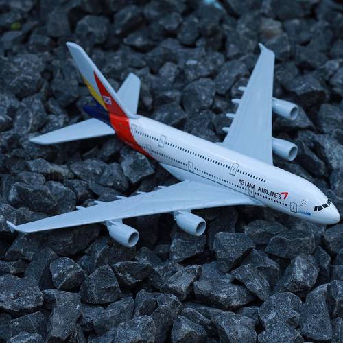 Scale 1:400 Metal Aircraft Model, Korea Asiana A380 Replica Airplane Diecast Aviation Plane Collection Miniature Art Toy