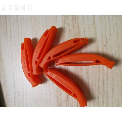 5pcs/dual Frequency Outdoor Lifeguard Whistle