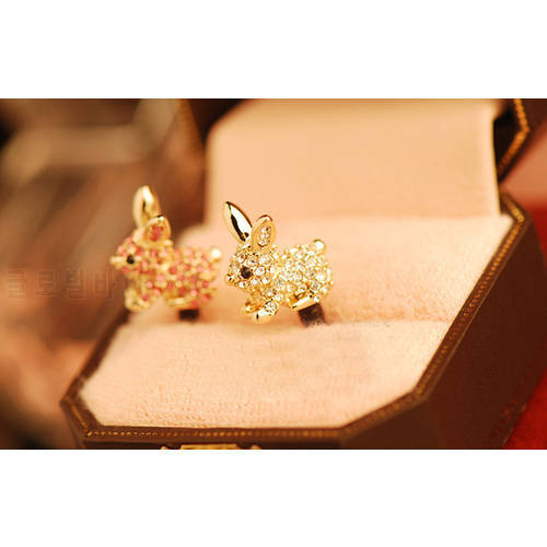 Cute Animal With Diamond Dustproof Plug Caps Cell Phone Accessories 3.5mm Earphone Dust Plug Dachshund For Iphone For Samsung