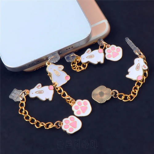 Cute Dust Plug Charm Kawaii Anime Charge Port Plug For iPhone Dust Protection Usb Type C Plugs Aux Stopper Phone Accessories