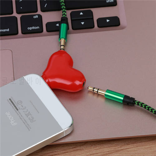 Mini Cute 1 to 2 Heart-shaped 3.5 Jack Aux Audio Cable Earphone Music Share Splitter for Apple iPhone 6 6s iPad iPod MP3 speaker