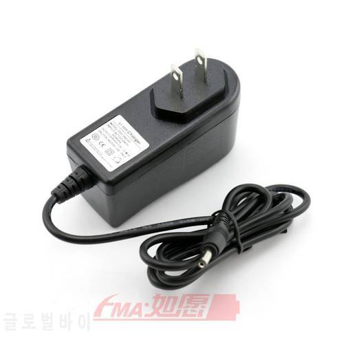 8.4V 1A Charger for 2S 7.4V 7.2V LiIon LiPo Battery USS DC3.5/1.35 Free shipping