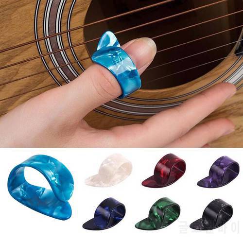2PCS Thumb Finger Guitar Pick Celluloid Mediator Thumb Picks for Acoustic Electric Guitarra Bass Thumb Finger Paddles Random