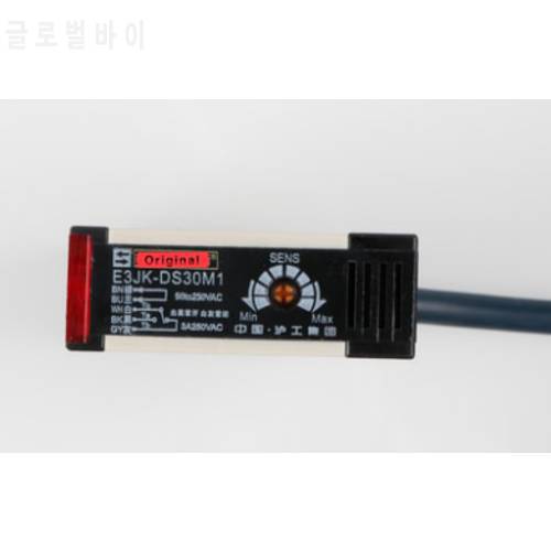 E3JK-DS30M1 Omron AC/DC 5 wire Diffuse Reflection Photoelectric Switch Sensors New Good Quality