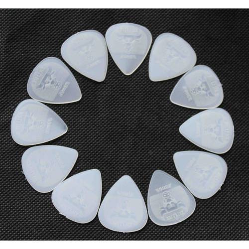 0.46MM thickness nylon marterial guitar picks,Picks Plectrums for acoustic, classical and electric guitars