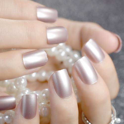 Champagne Metallic Short False Nails Tips Pearl Frosted Feel Full Cover Artificial Fake Nail for Home Office faux ongles