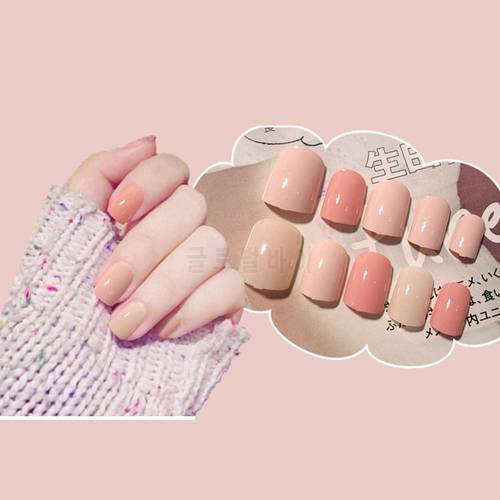 Women Pure Color Fashion Fake Nail Girls Sweet Solid Color Short Size False Nails Square Head Full Cover Nail Art Tips with Glue
