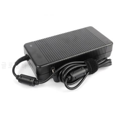 19.5V 16.9A 330W Laptop Gaming Adapter Charger for Dell Alienware X51 M18X R1 R2 0XM3C3 XM3C3 DA330PM111