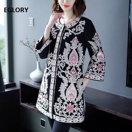 XXXXLTop Quality Women Plus Size Clothing 2018 Autumn Winter Coats Female Luxurious Allover Appliques Embroidery Coat Trench