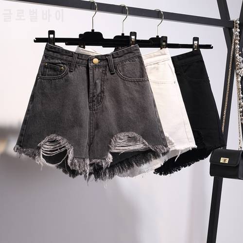 Hole Raw edge denim shorts women summer 2021 new Fashion street Casual Breathable loose thin high waist Female Jeans hot Shorts