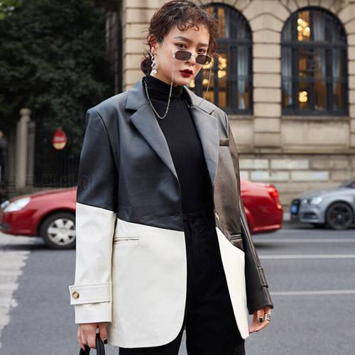 [EWQ] Notched Long Sleeve Patchwork Casual Blazers Female 2023 Spring New Korean Hit Color Coat PU Leather Jacket For Women