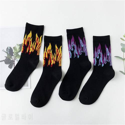 High Fashion Men Hip Hop Socks Hit Color On Fire Crew Socks Red Flame Blaze Power Torch Hot Street Skateboard Cotton Long Socks