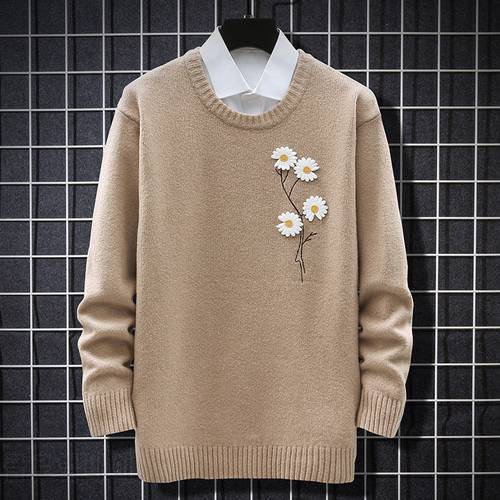 Mens Knitted Sweater 2022 Autumn Winter Men&39s Pullover Flower Decoration Jumper Casual Loose Soft Male Sweaters Daisy Embroidery